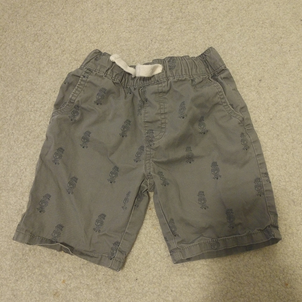 AUTH Lucky Brand Pineapple Skull Shorts 4t